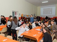 DSC 2736  27 gennaio: festa per il 25° dell'Epicentro Giovanile : annalisasantoro, chiaradecarolis, claudiogjoni, deniseprencipe, emanueleniro, epicentro, francescocappucci, francescocarbonella, leomanzaro, nazariocastiglione, ritacarafa, venticinquesimoepicentro